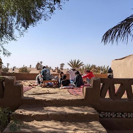 Chez Madani Hotel M'Hamid Bagian luar foto