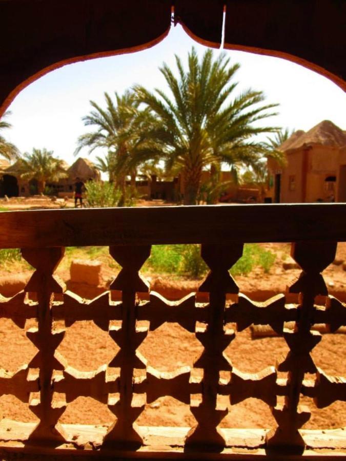 Chez Madani Hotel M'Hamid Bagian luar foto